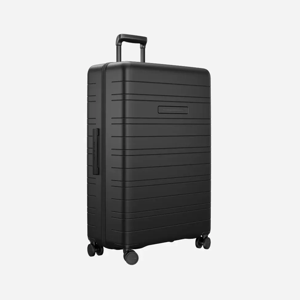 Horizn Studios H7 Air Check-In Luggage (88L) | Black